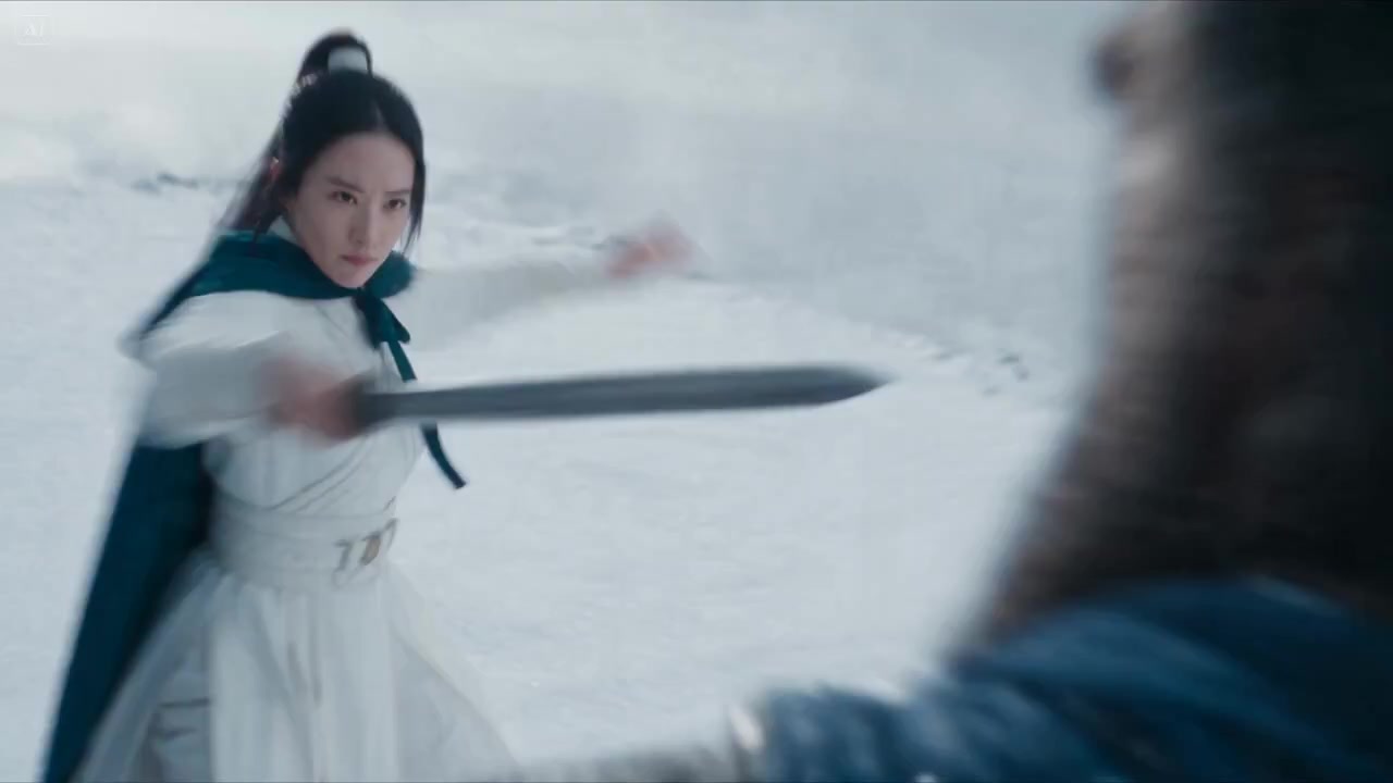 Eastern Fantasy Wuxia Epic: Dragon Saber vs. Heaven Sword