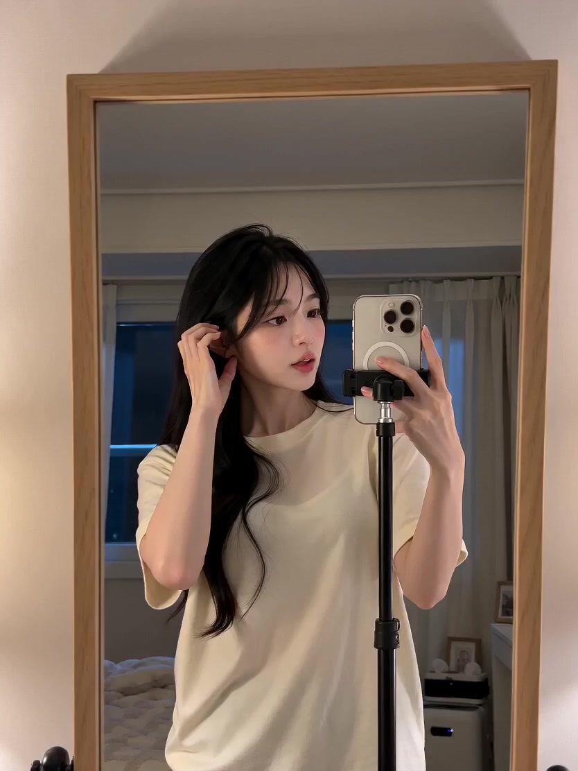 Ultra-Realistic Korean Skincare Nighttime Vlog